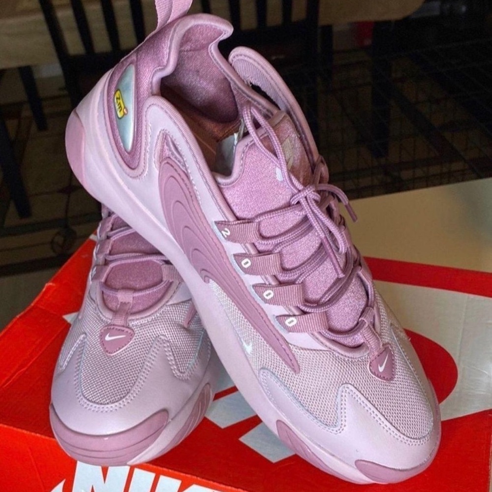 Nike Women’s Zoom 2k